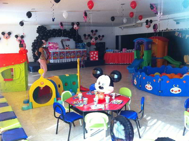 מונטריה Hotel Mi Corral Plaza מראה חיצוני תמונה